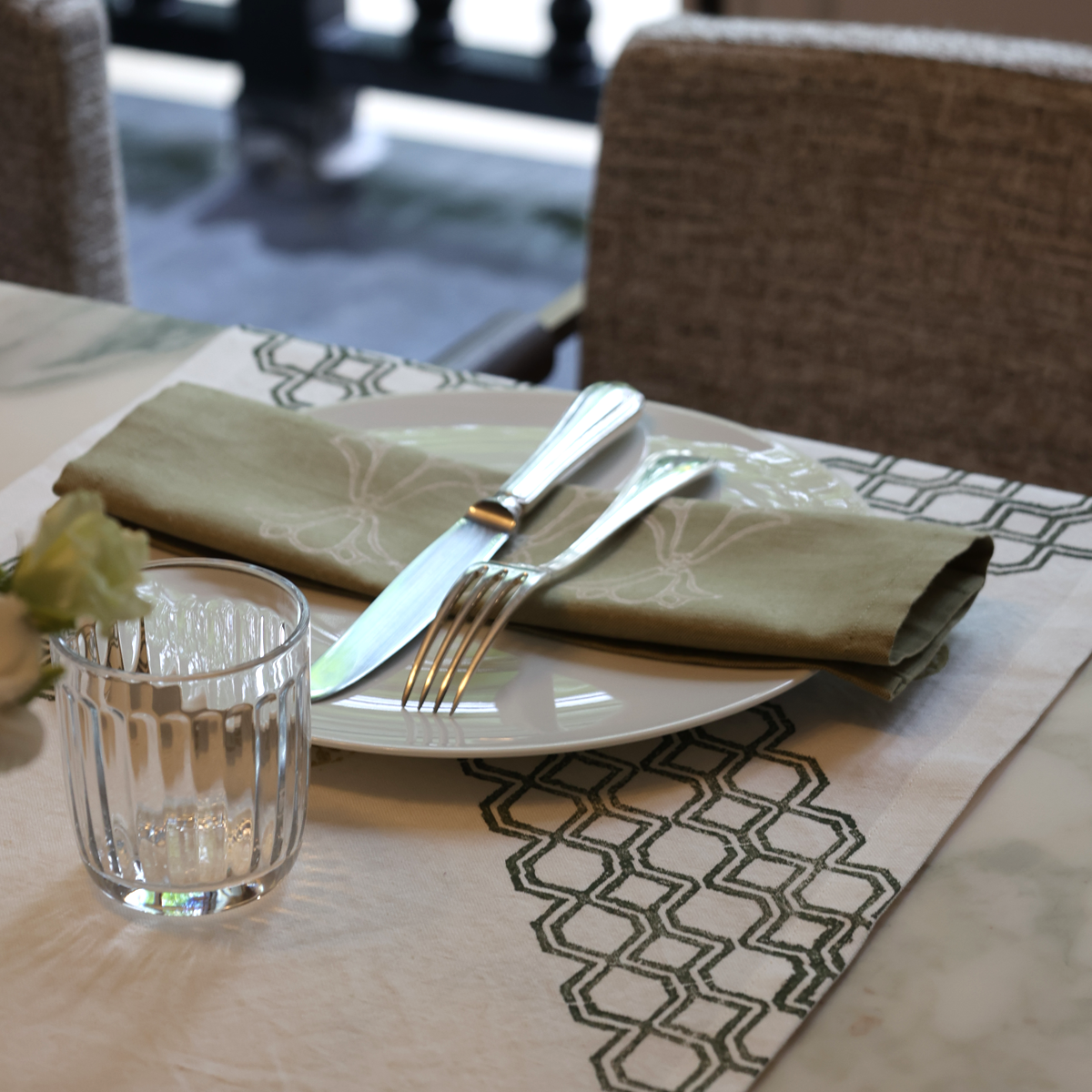 Country Chic: Linen Block Print Placemats and Runner for Table Decor