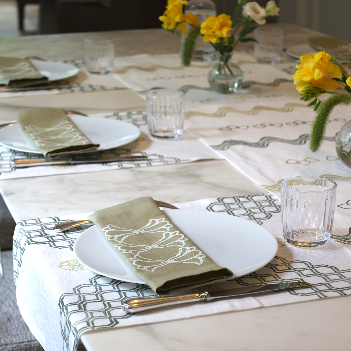 Country Chic: Linen Block Print Placemats and Runner for Table Decor