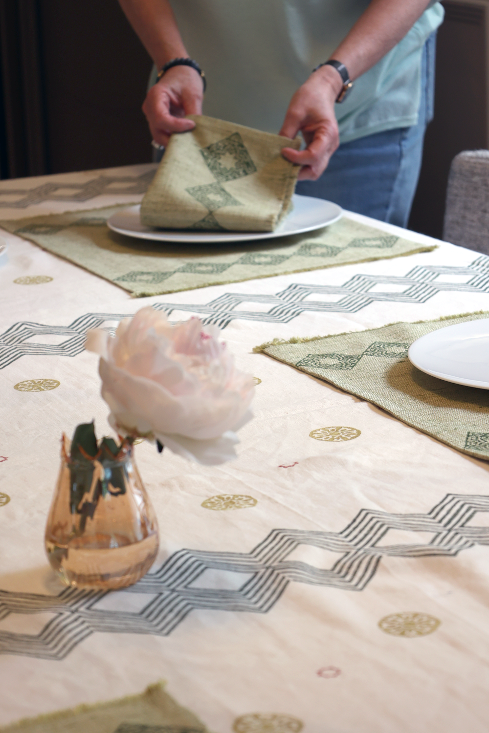 Diamond Patterned Block Printed White Linen Tablecloth