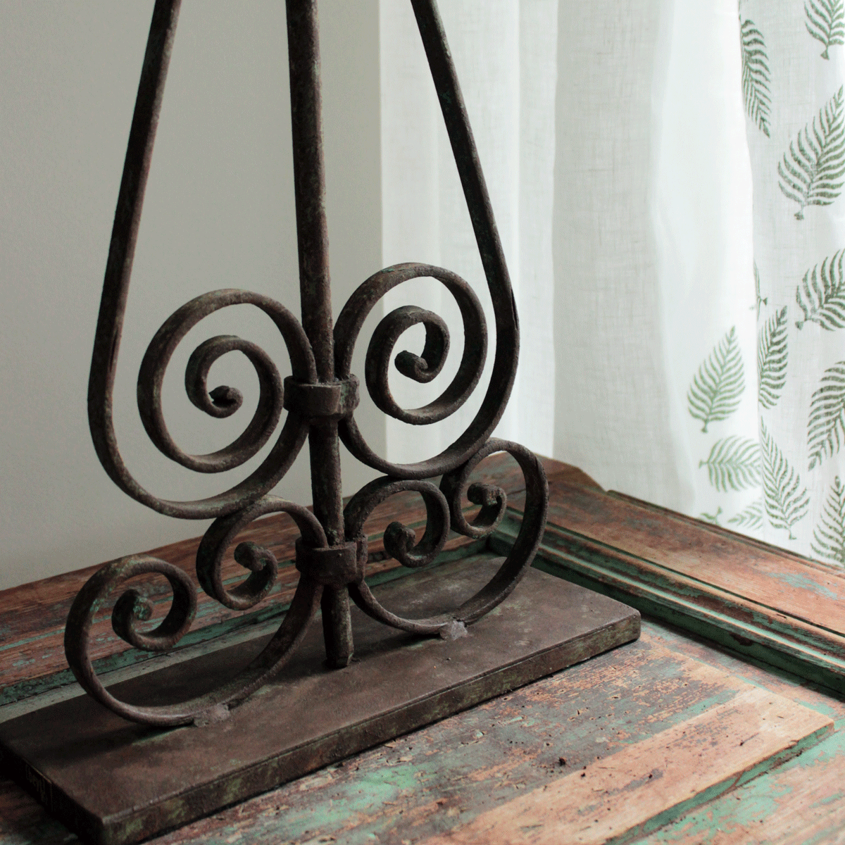 Dancer's Gate Table Lamp: Rustic Green Patina with Raffia Shade