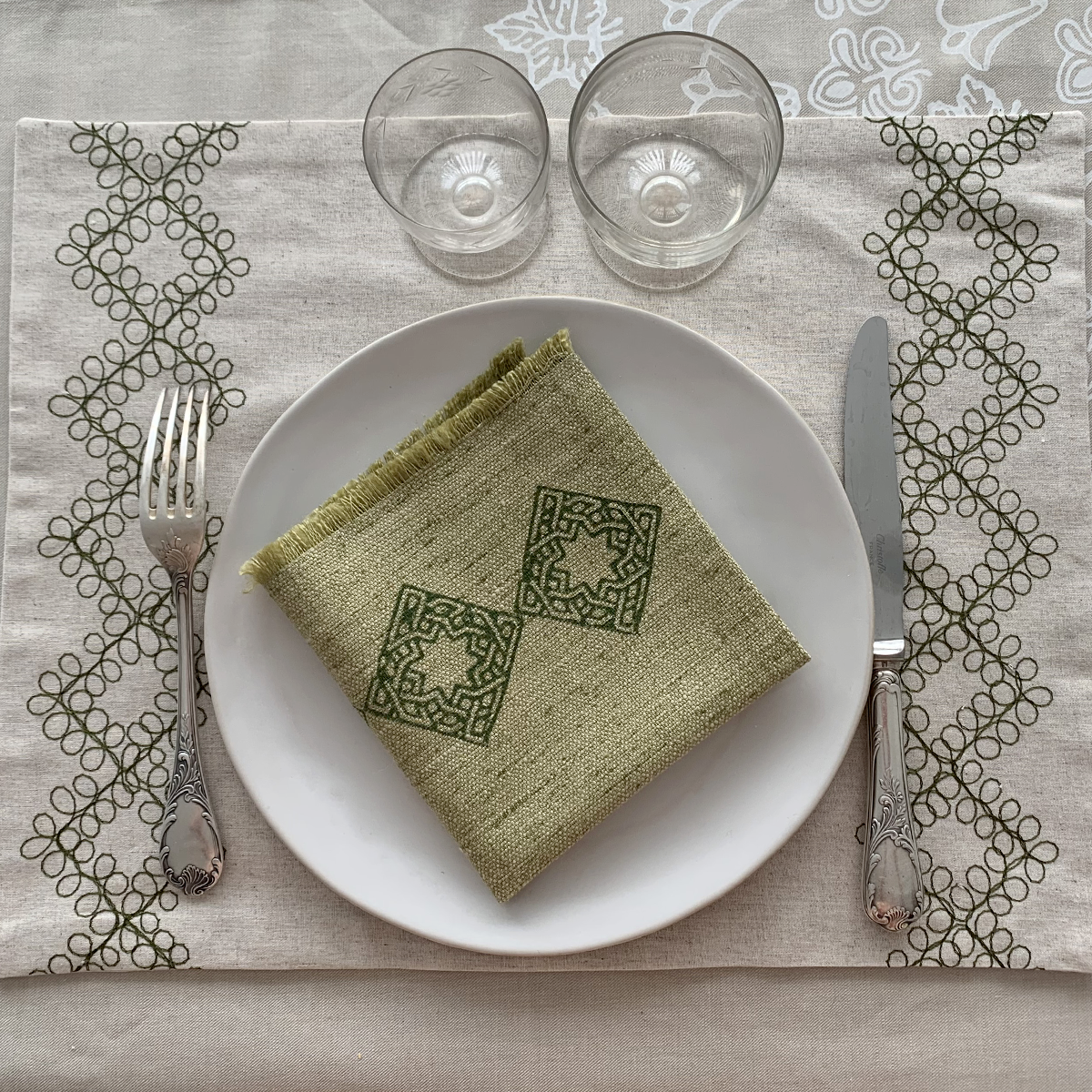 Beige Linen Embroidered Placemat Pattern Diamond in Red, Green and Blue