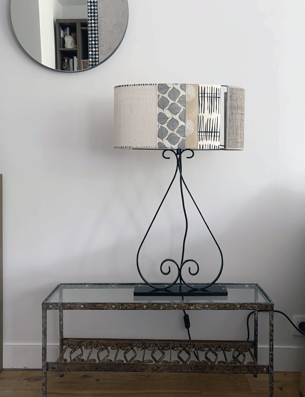 The Lady in Black: Unique Feminine Lamp