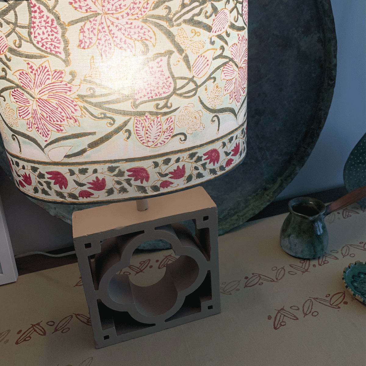 Beirut Claustra: Mediterranean Lamp Revival in Beige