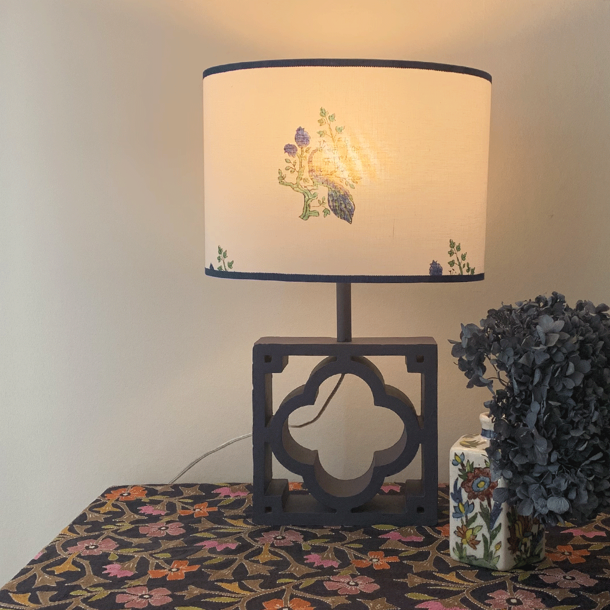 Deep Blue Clay Table lamp The Peacock