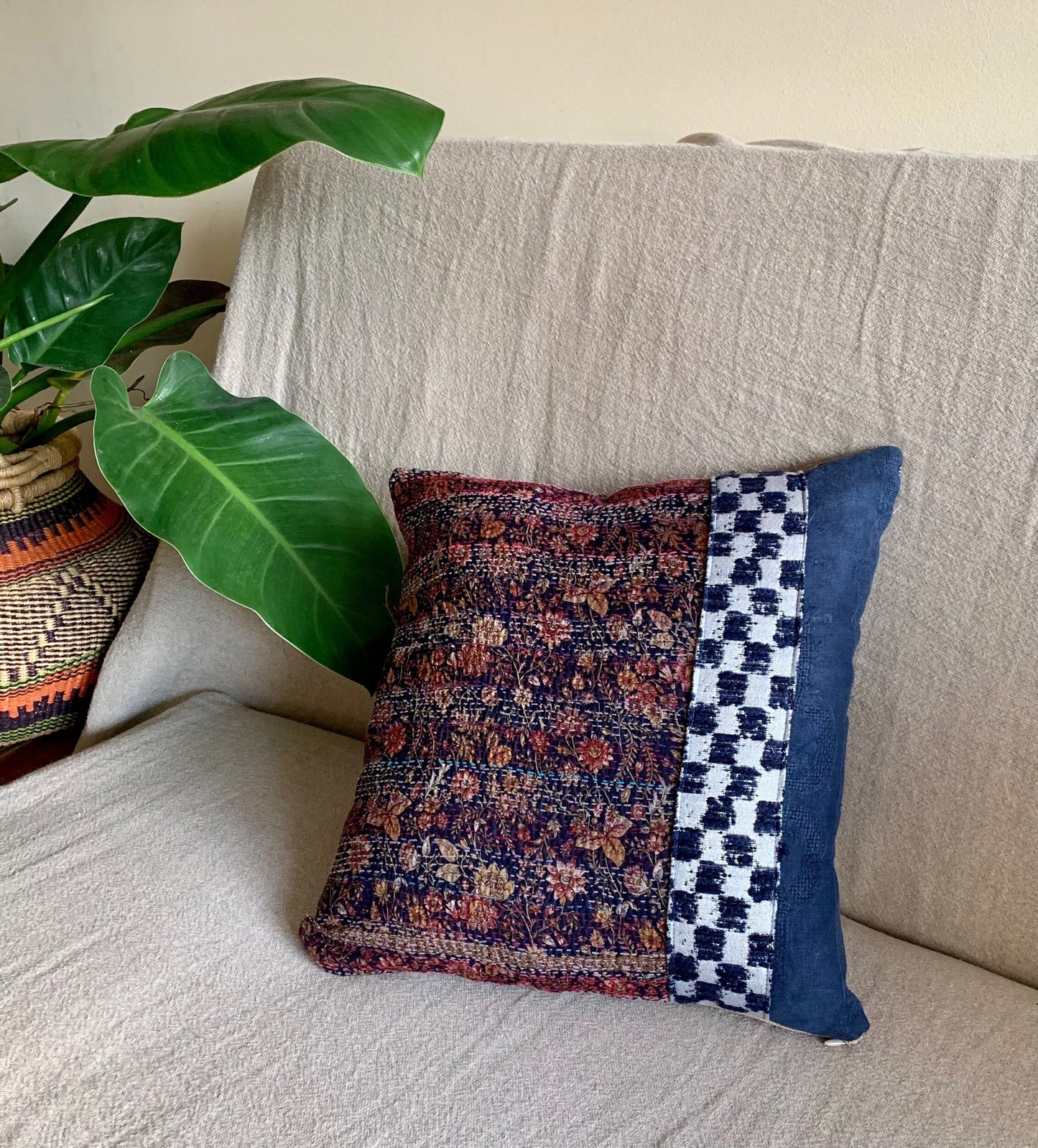 vintage kantha silk pillow cover Flowers