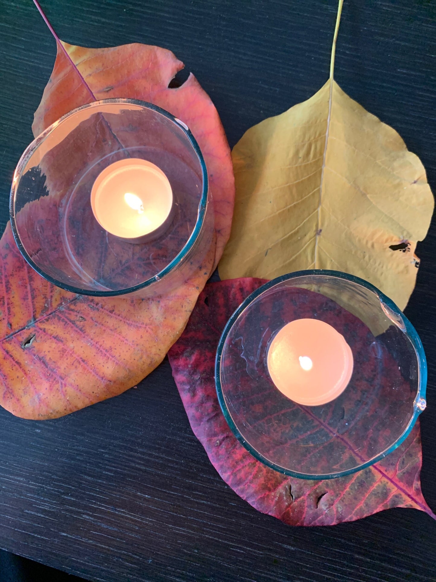 Set of 2 blown glass cups.