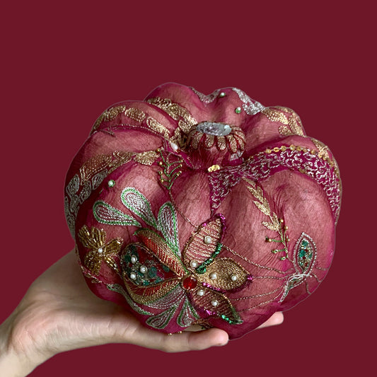 Boho-chic very rich raspberry pumpkin
