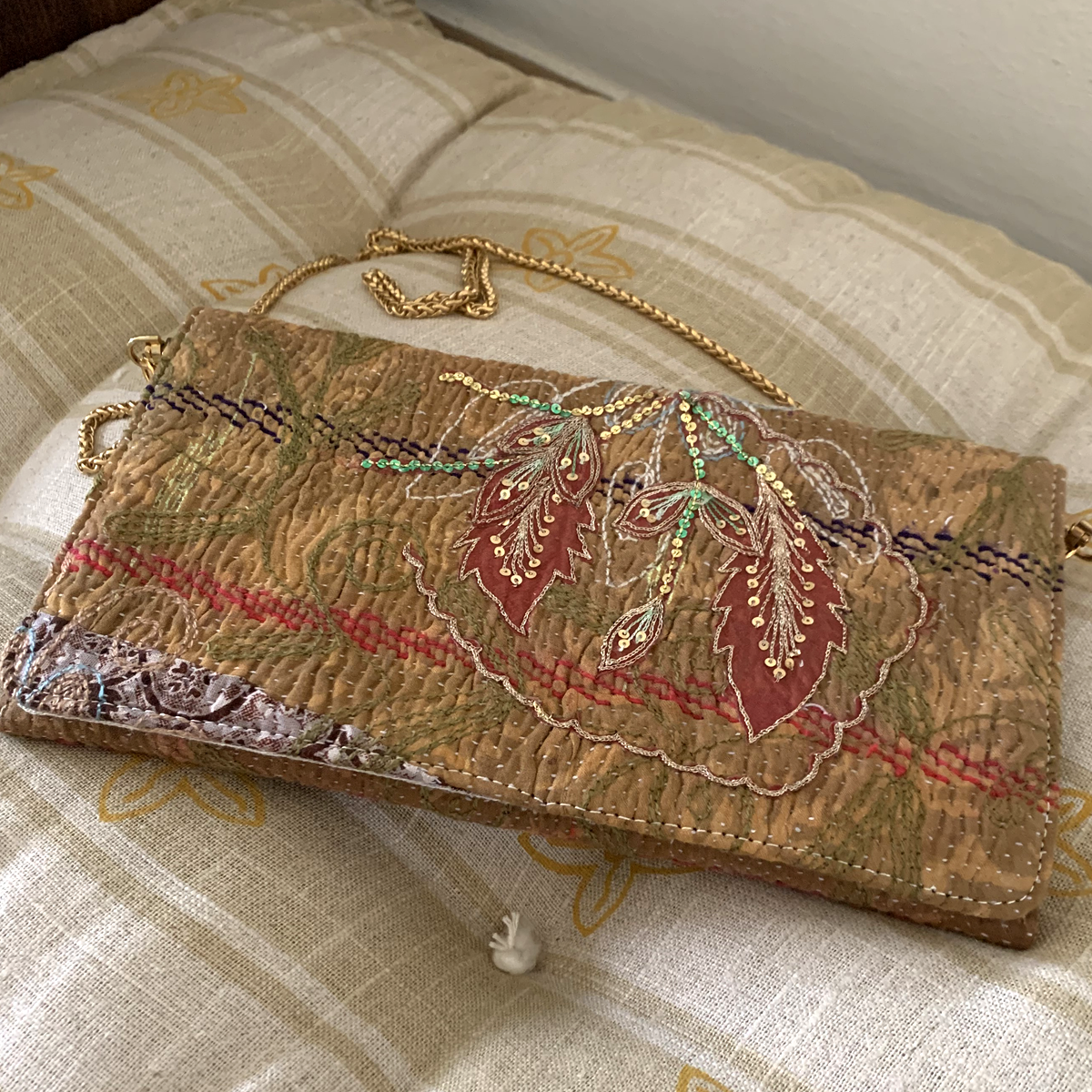 Pochette orange-cuivre fabriquée à la main - Mode durable et éthique