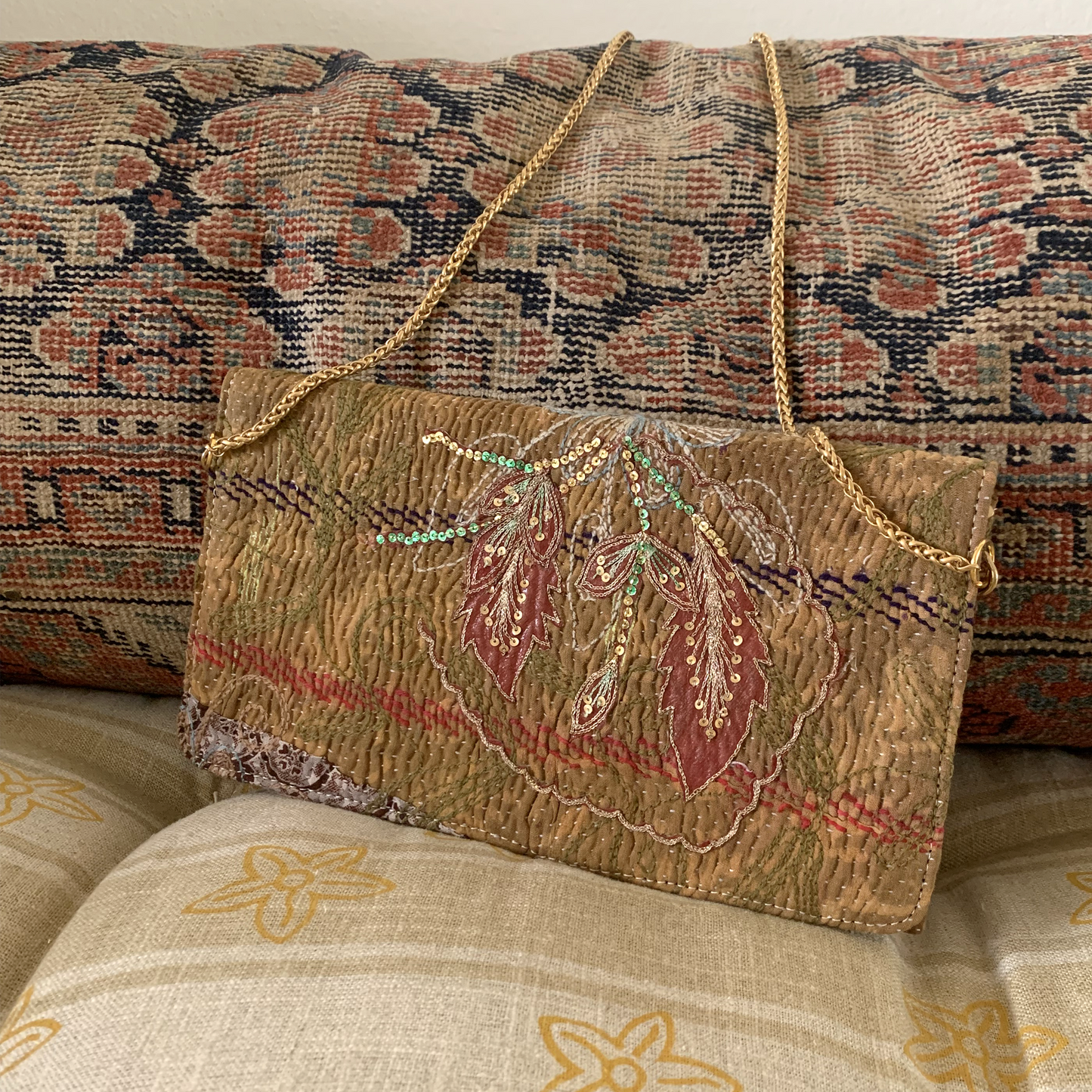 Pochette orange-cuivre fabriquée à la main - Mode durable et éthique