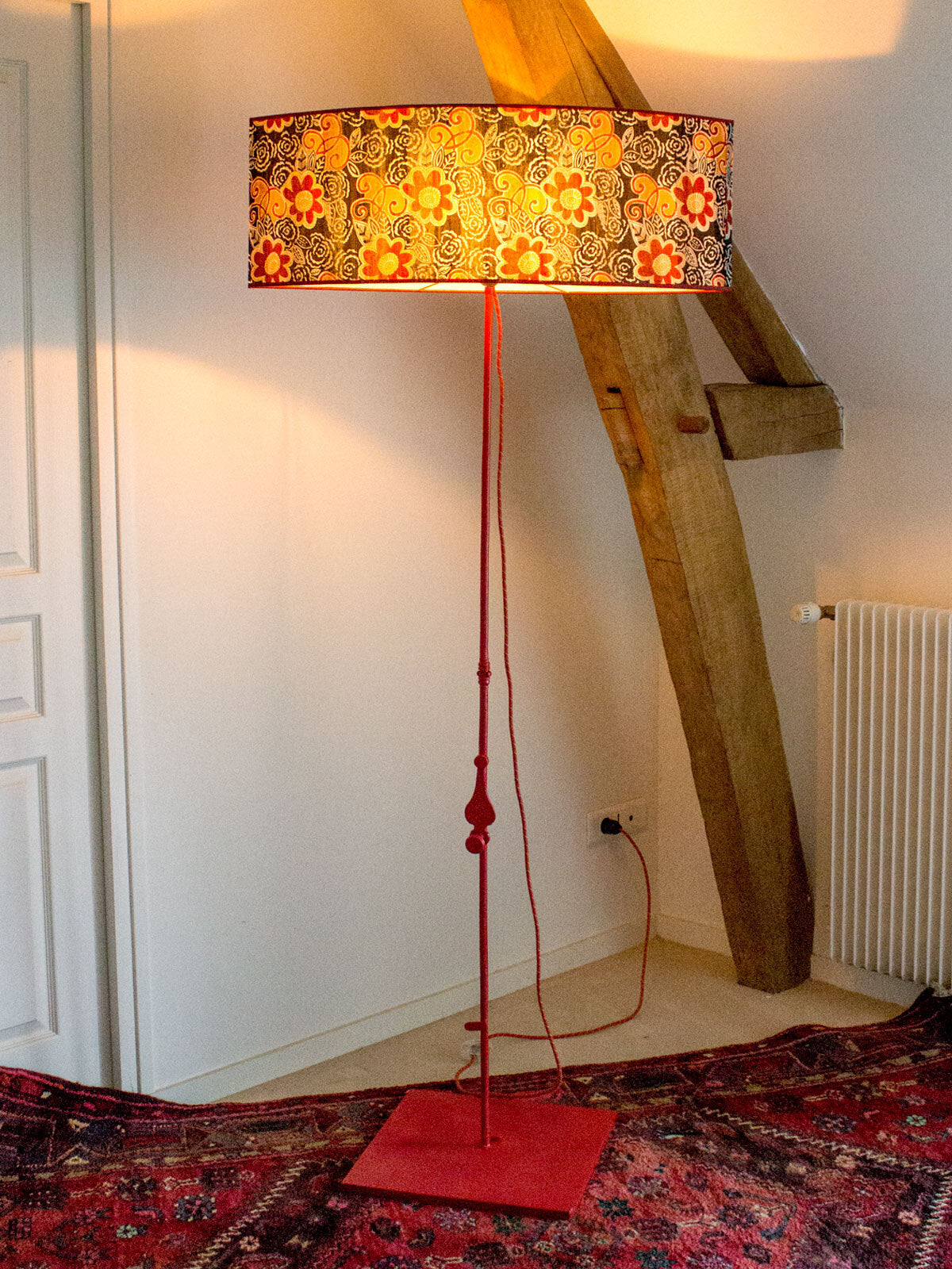 Lampadaire en fer forgé Cremone Rouge