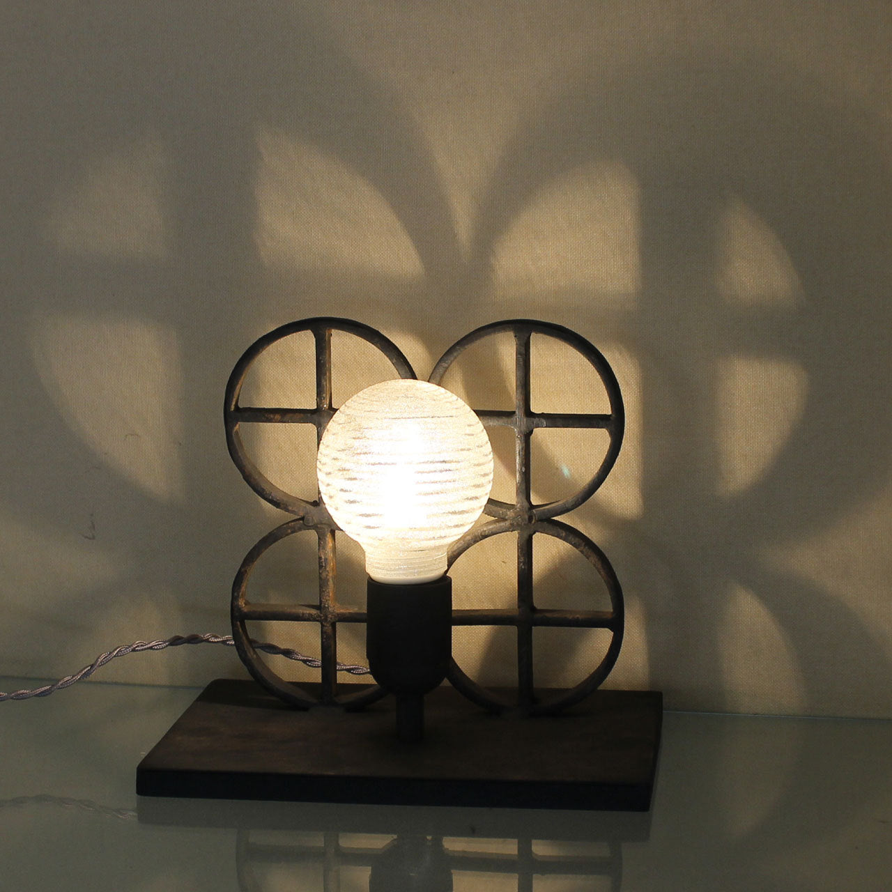 Upcycled cast iron table lamp Dots