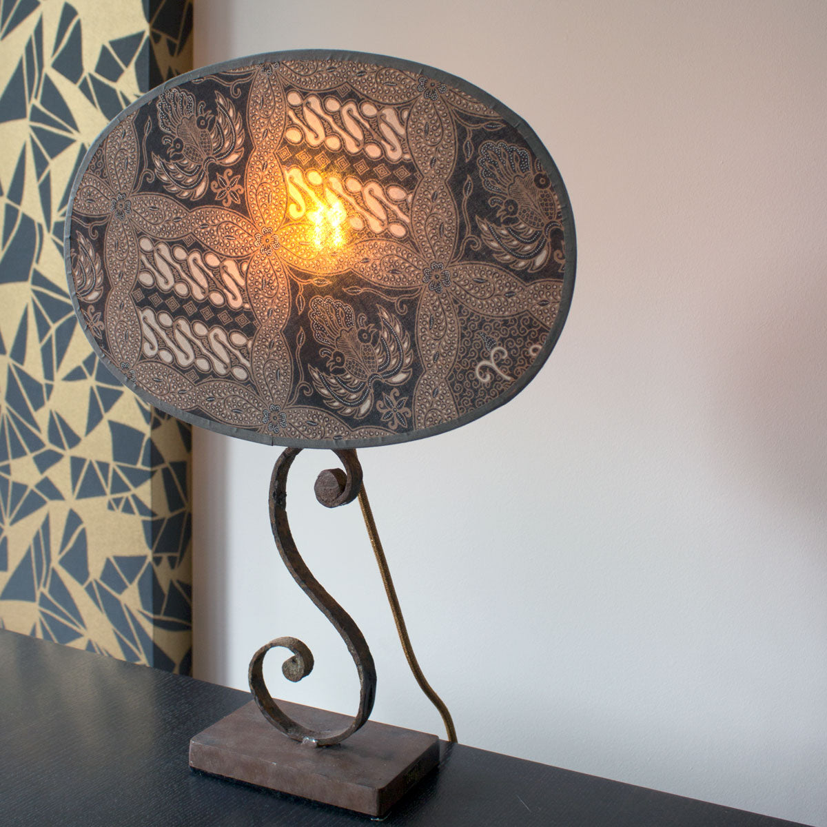 Upcycled wrought iron table lamp S