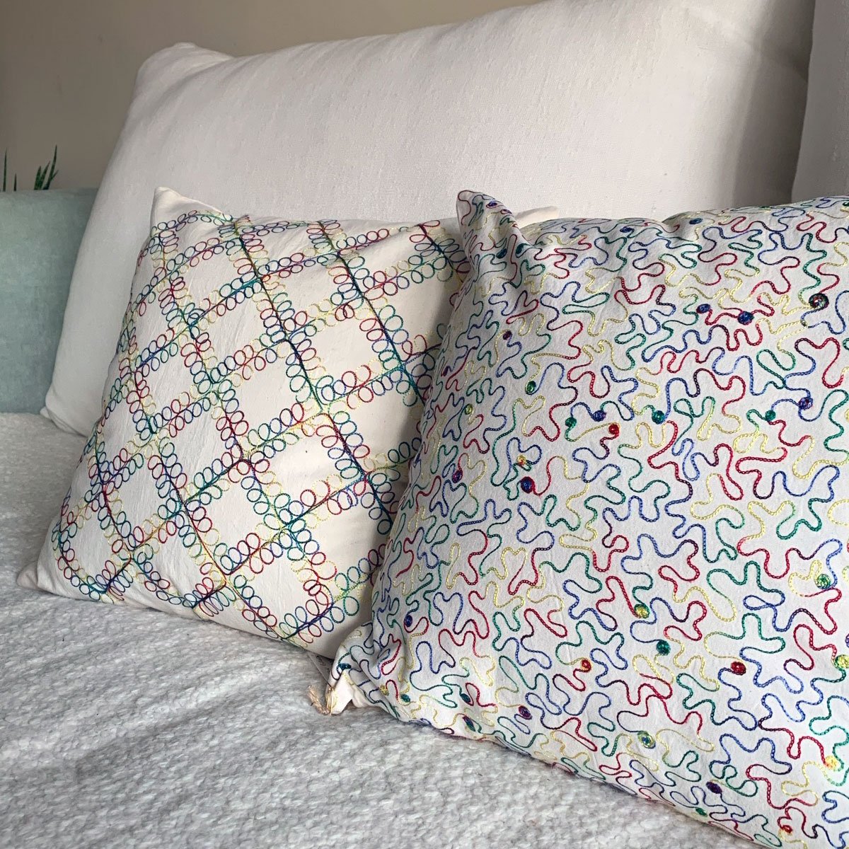 Hand embroidered pillow cover Losange