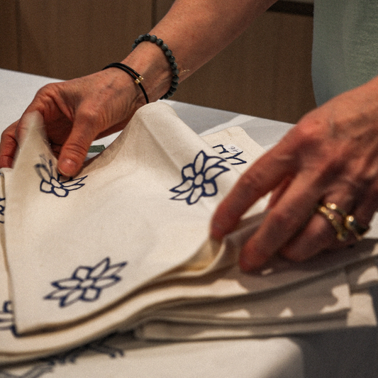 COTTON BLOCK PRINTED NAPKINS IN BLUE