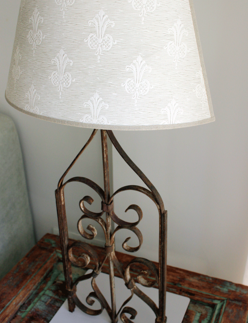 Handmade Iron Balustrade Lamp with Fleur-de-Lys Shade