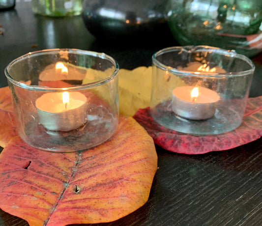 Set of 2 blown glass cups.