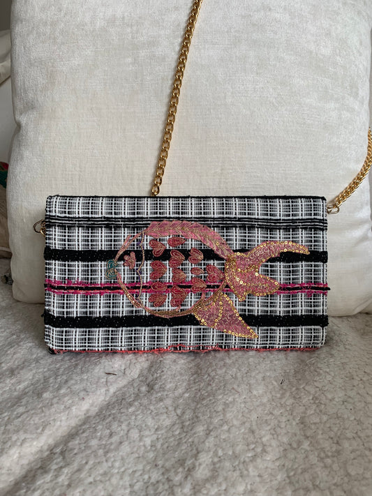 VINTAGE FABRICS CLUTH THE FISH