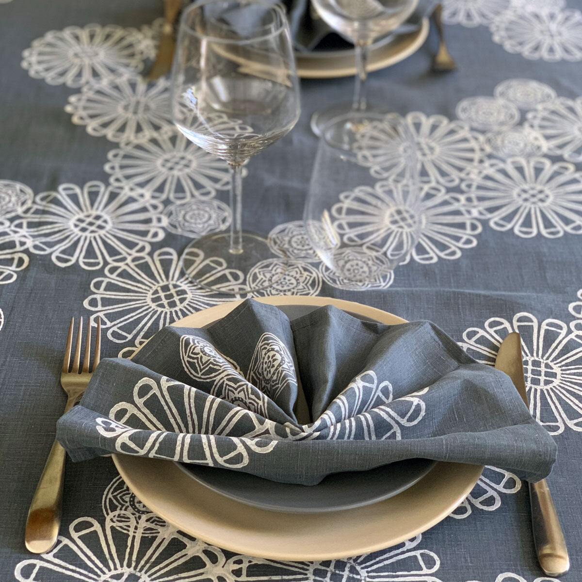 Luxury linen block printed tablecloth Marguerite