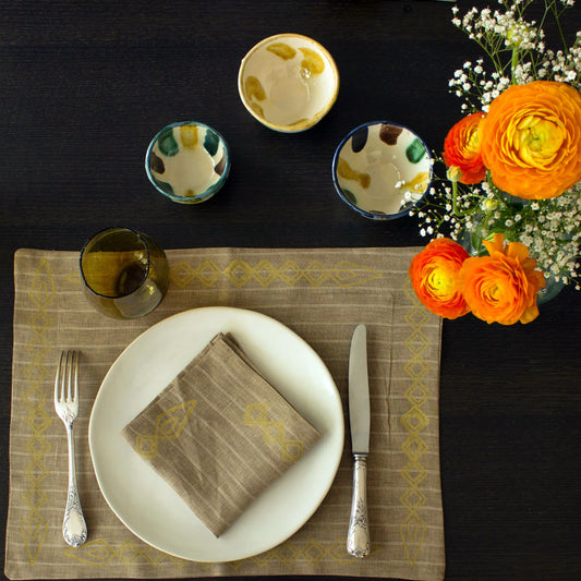 Printed Italian linen placemats Arrows