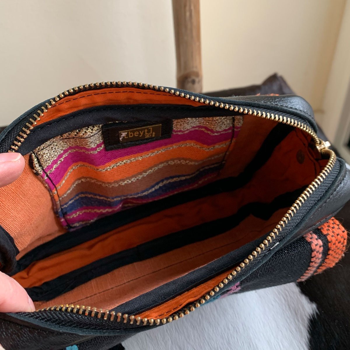 Unique shoulder chain Bag Stripes